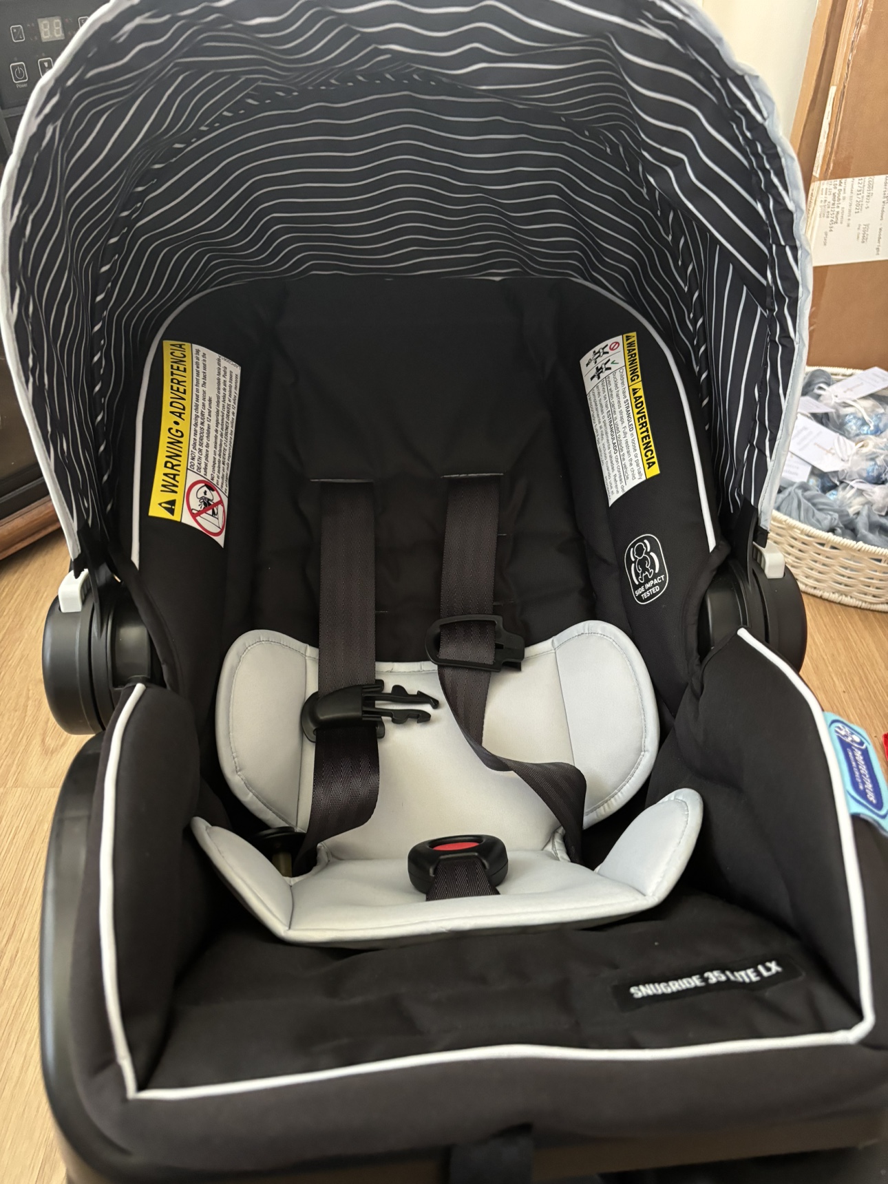 Graco car seat snugride 35. - photo 4