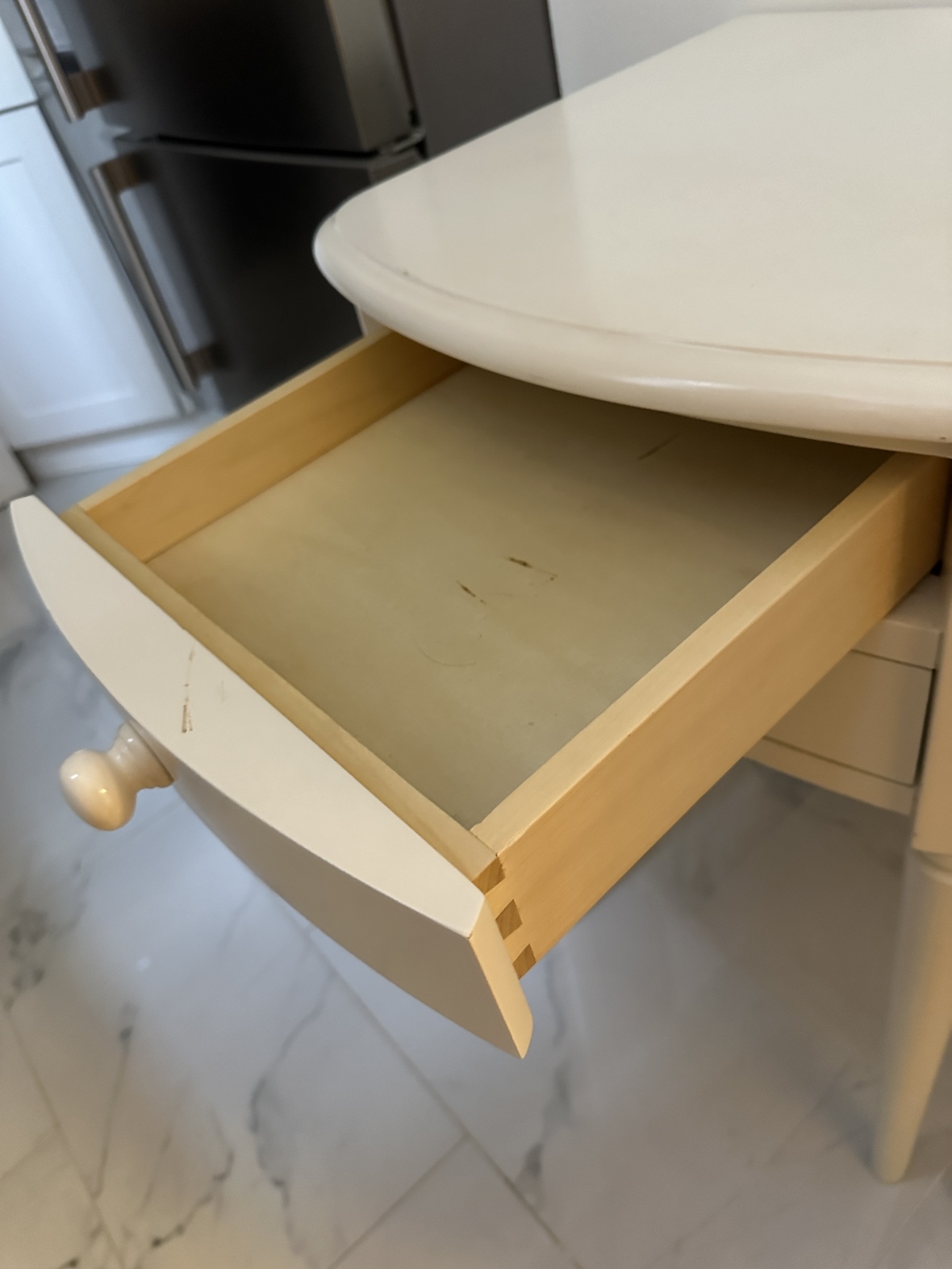 Nightstand #freecycle - photo 3