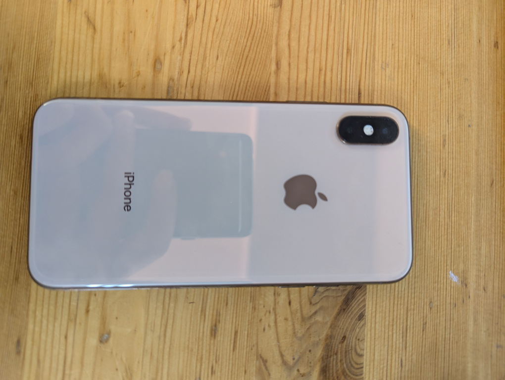 iPhone Xs