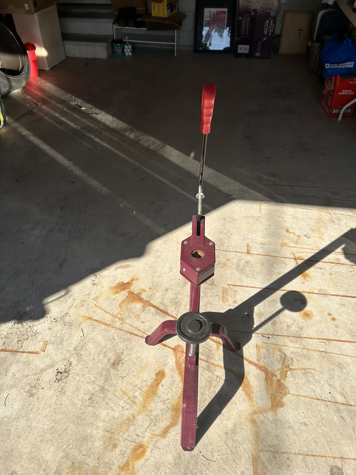 Brand New Wine Bottle Corker image indicator(4)