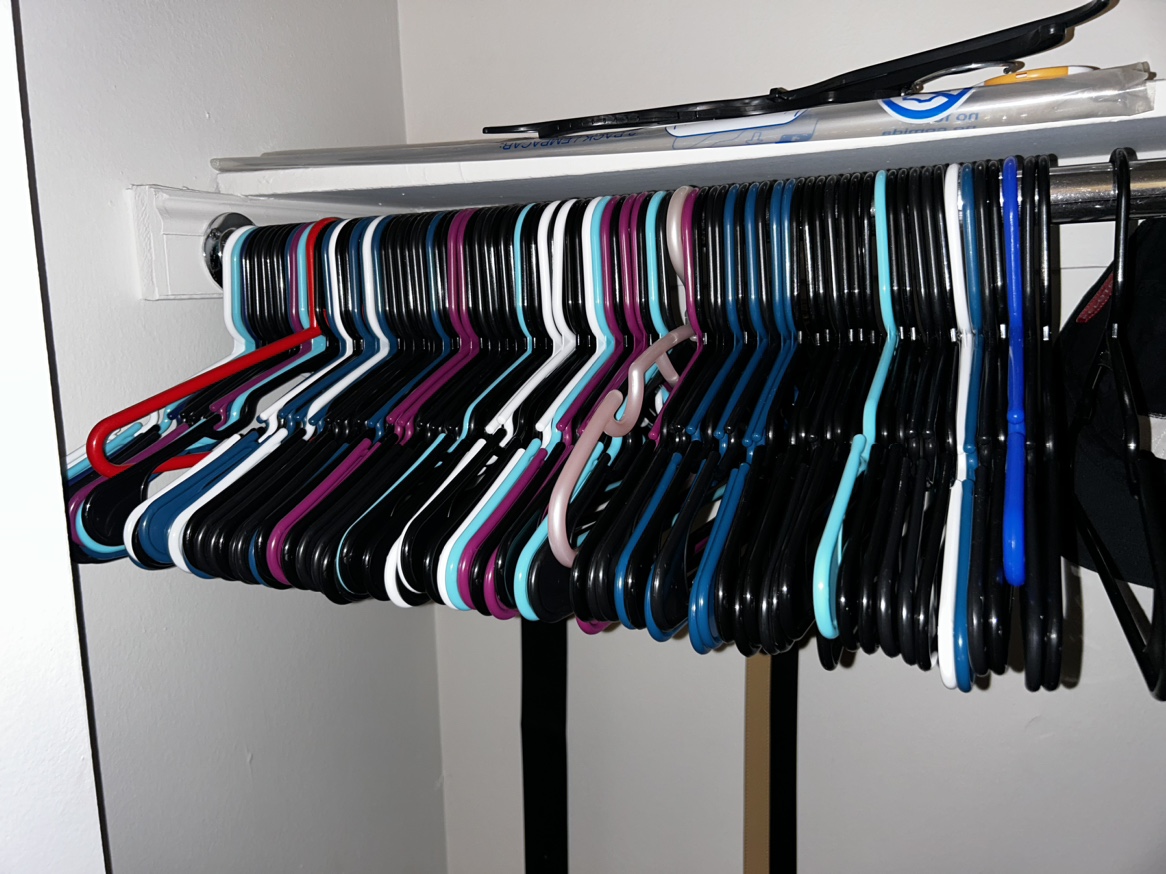 Hangers for Clothes (90 pack) thumbnail