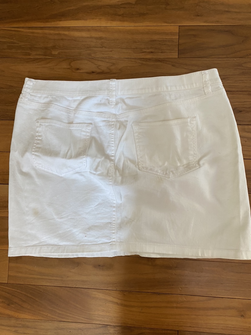 Ann Taylor LOFT white cotton skirt image indicator(2)