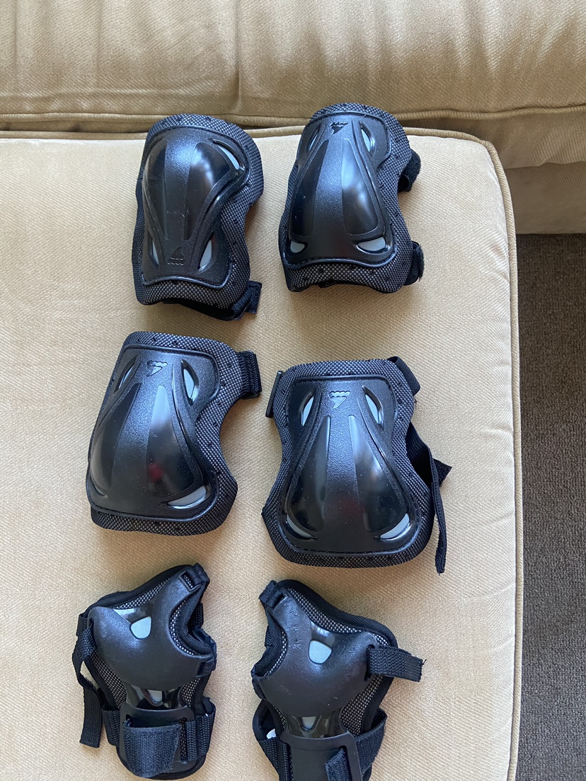 Rollerblade Protective Gear - photo 2