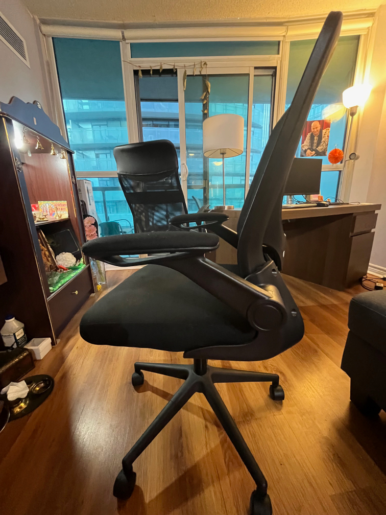 Office chair in good condition for sale