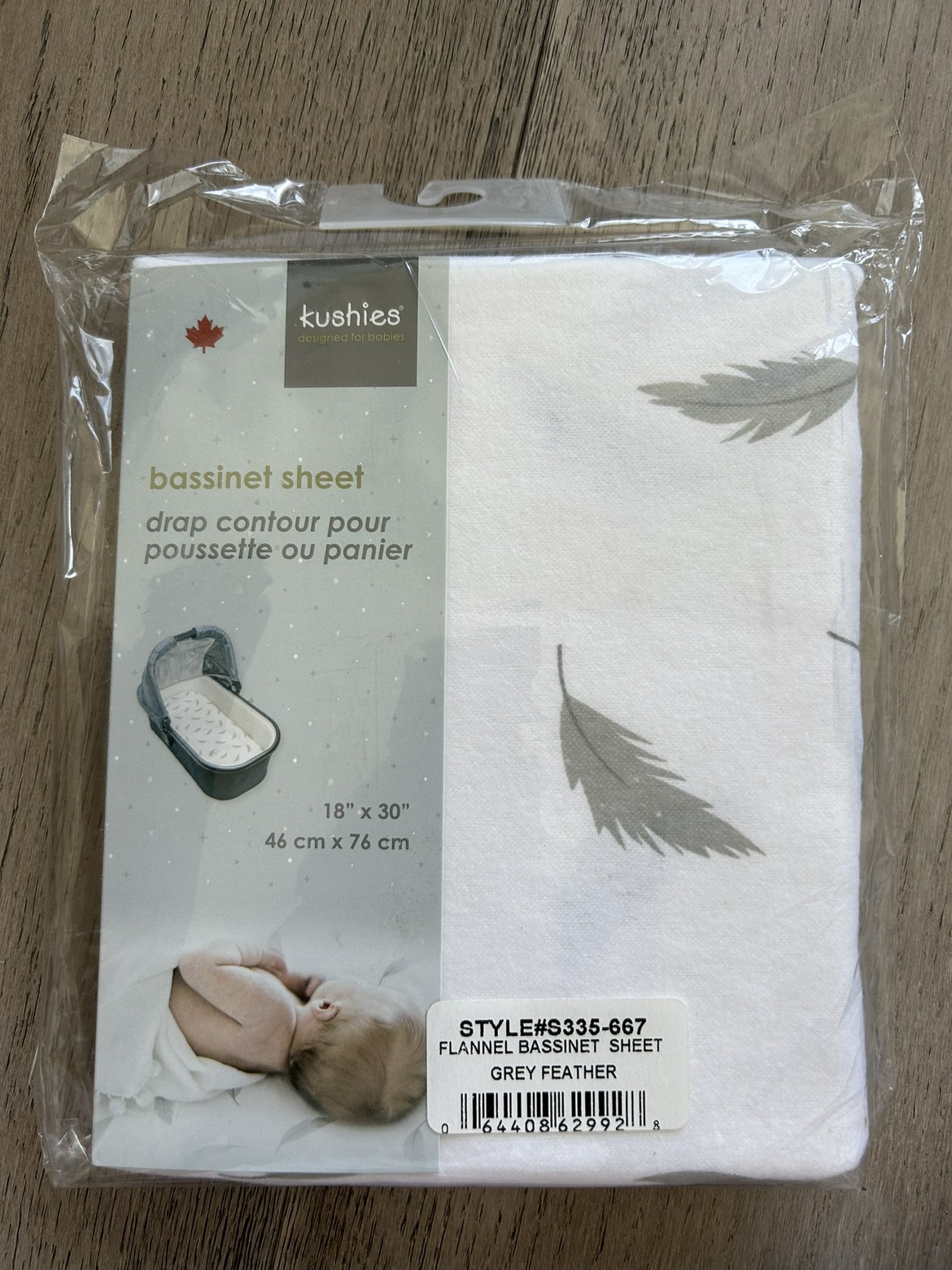 Brand New Kushies Bassinet Sheet - Grey Feathers