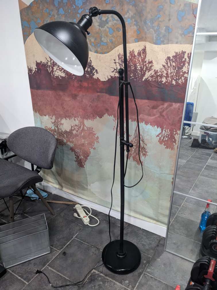 Standing lamp