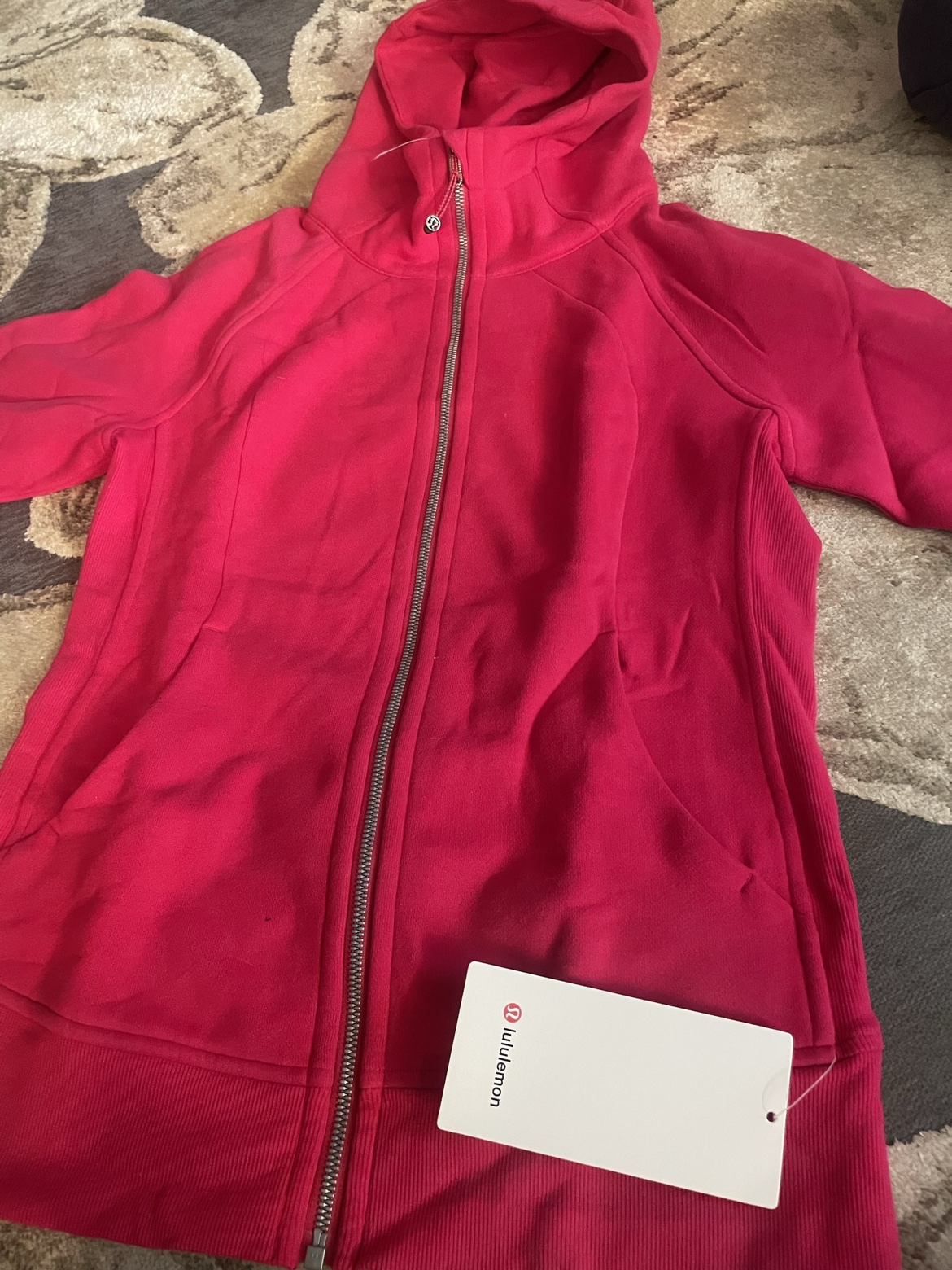 Lululemon Scuba Hoodie Size 8