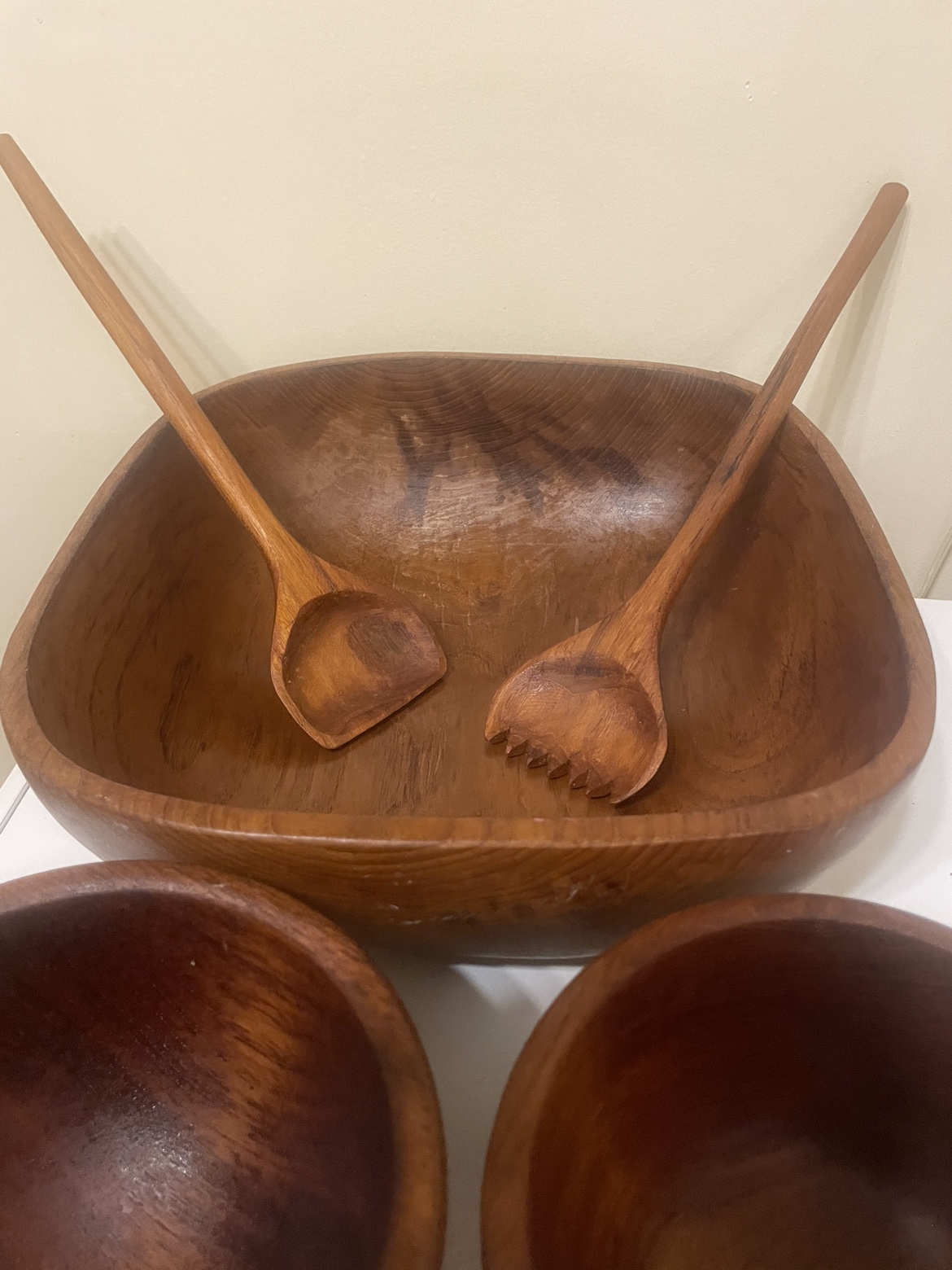 Vintage Salad Bowl set thumbnail