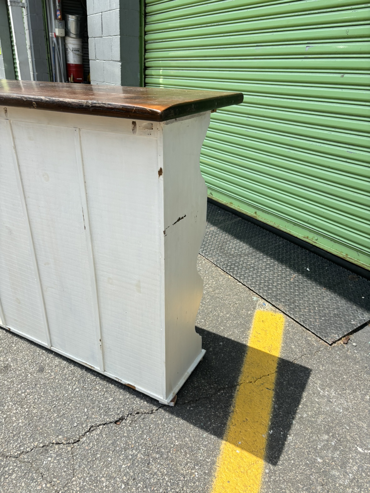 White Bar Stand with Wood Top - Perfect for a wedding! - photo 3