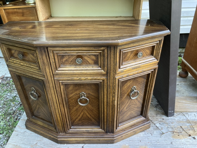 Vintage corner unit