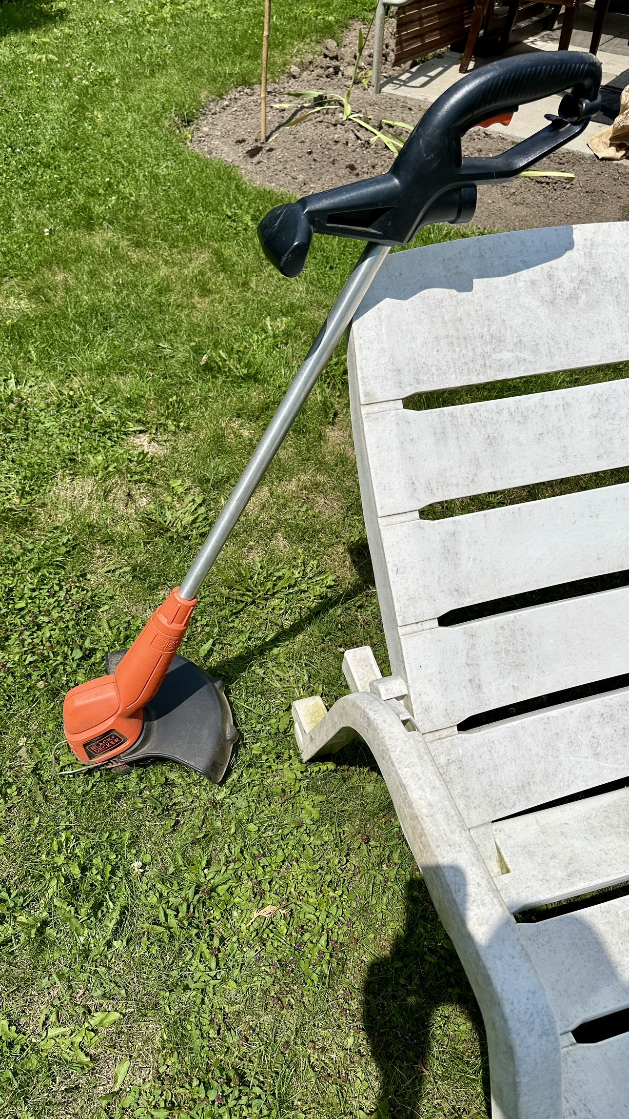 Lawn trimmer thumbnail
