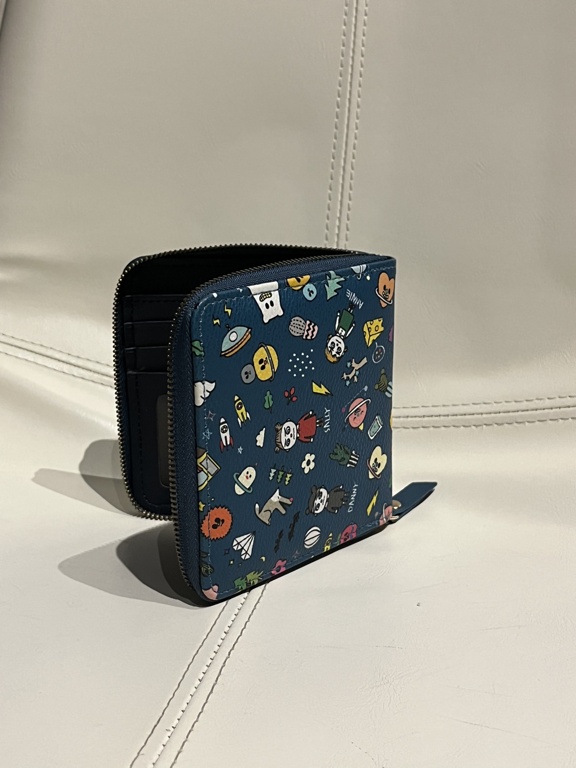 Wallet thumbnail