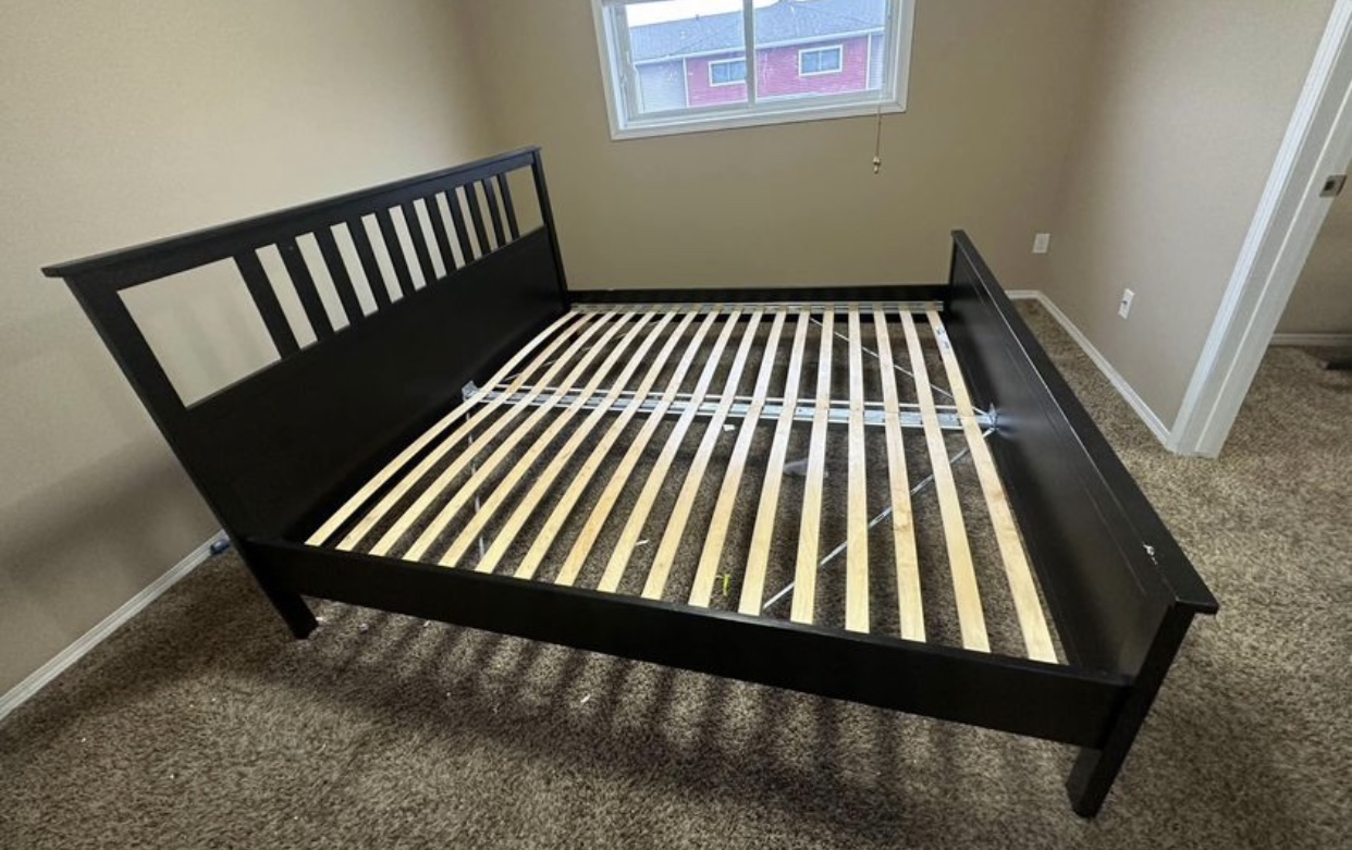 Free delivery ikea hemnes king bed image indicator(2)