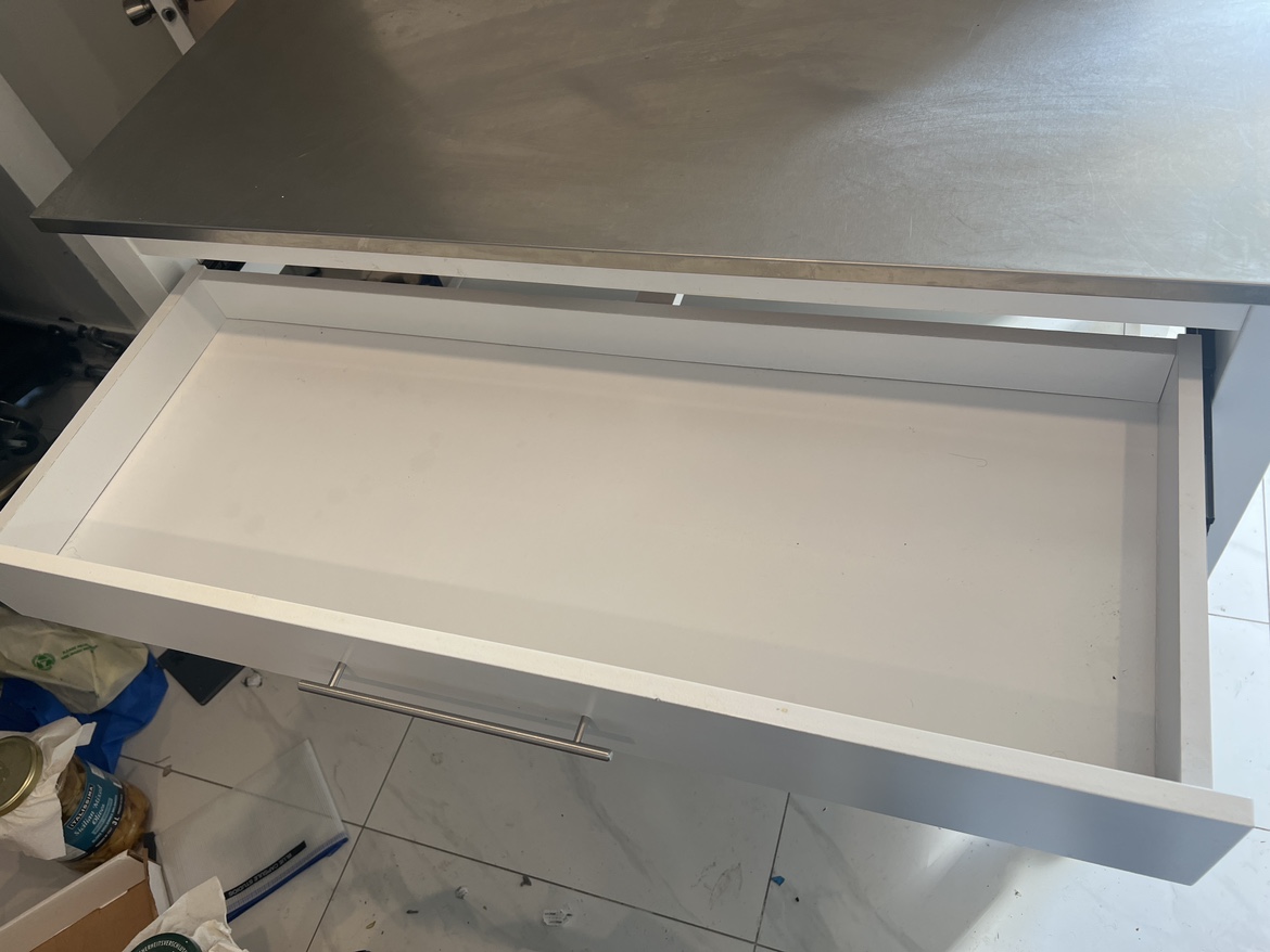 Kitchen island on casters - photo 2