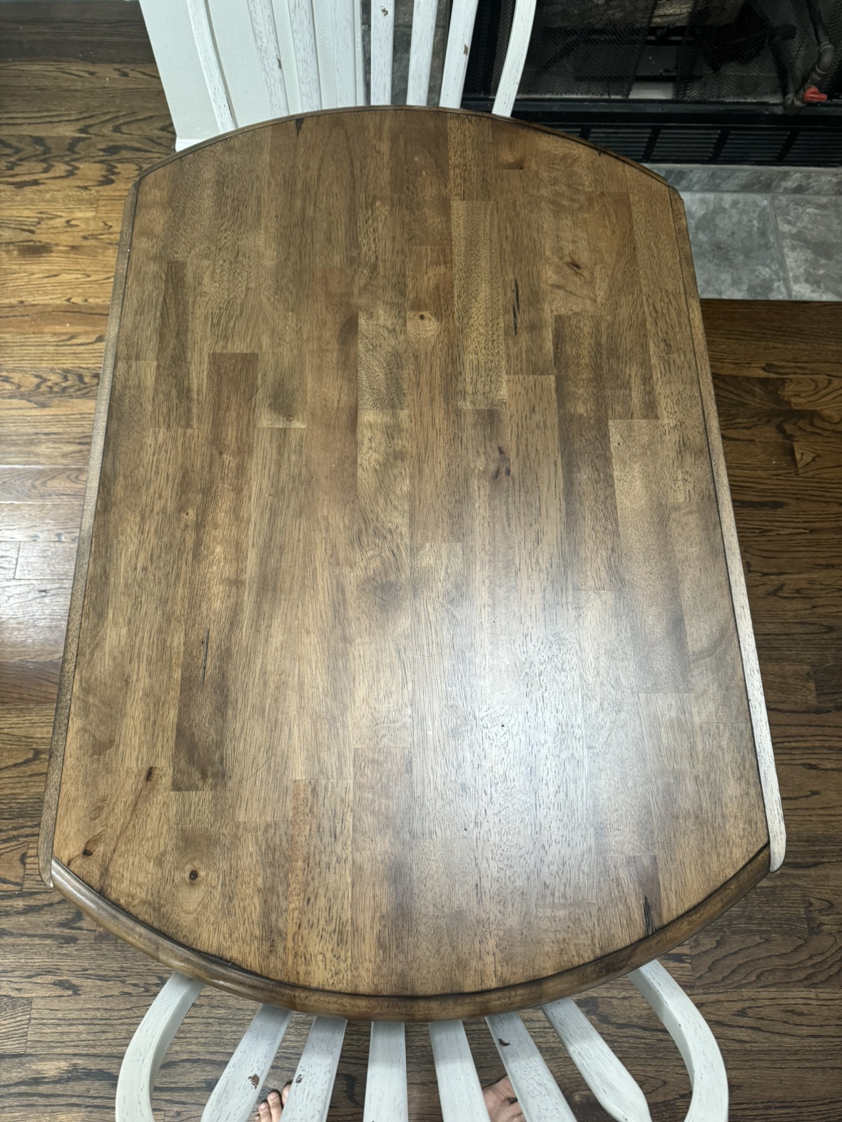 Round adjustable table with 2 Chairs. - photo 2