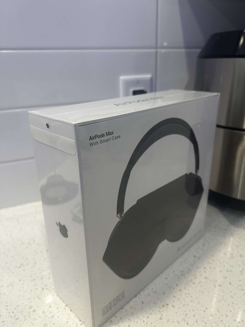 AirPods Max (with Smart Case) brand new