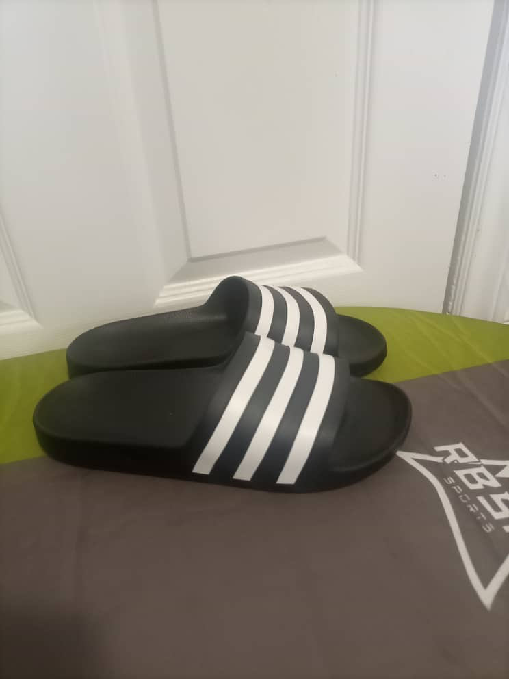 Adidas unisex slide thumbnail