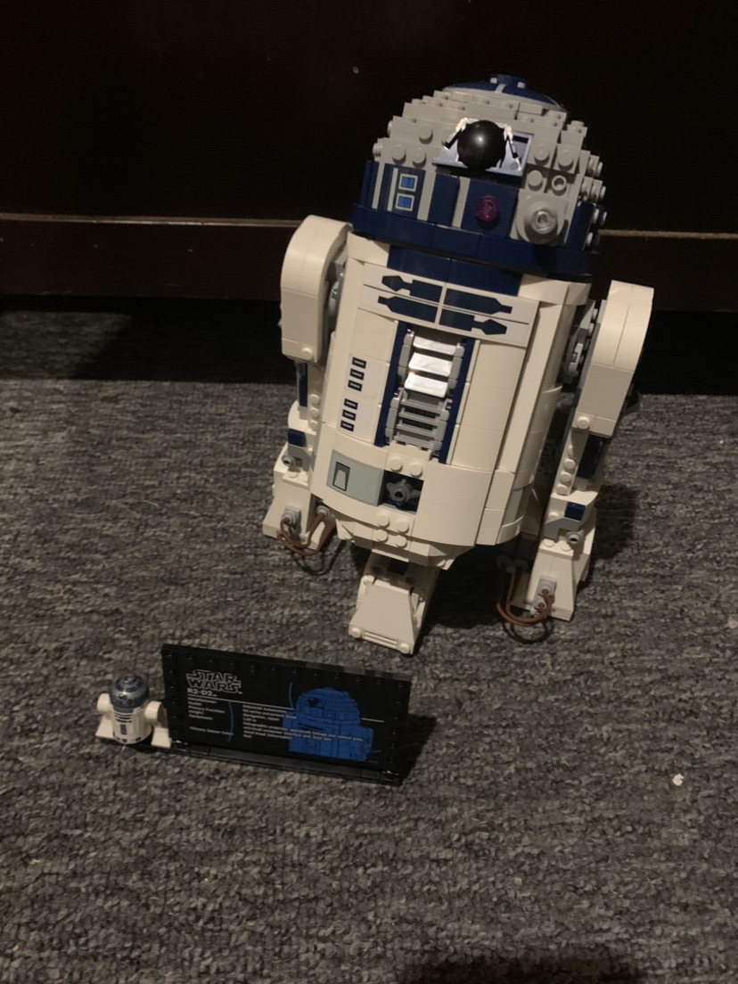 Lego R2-D2
