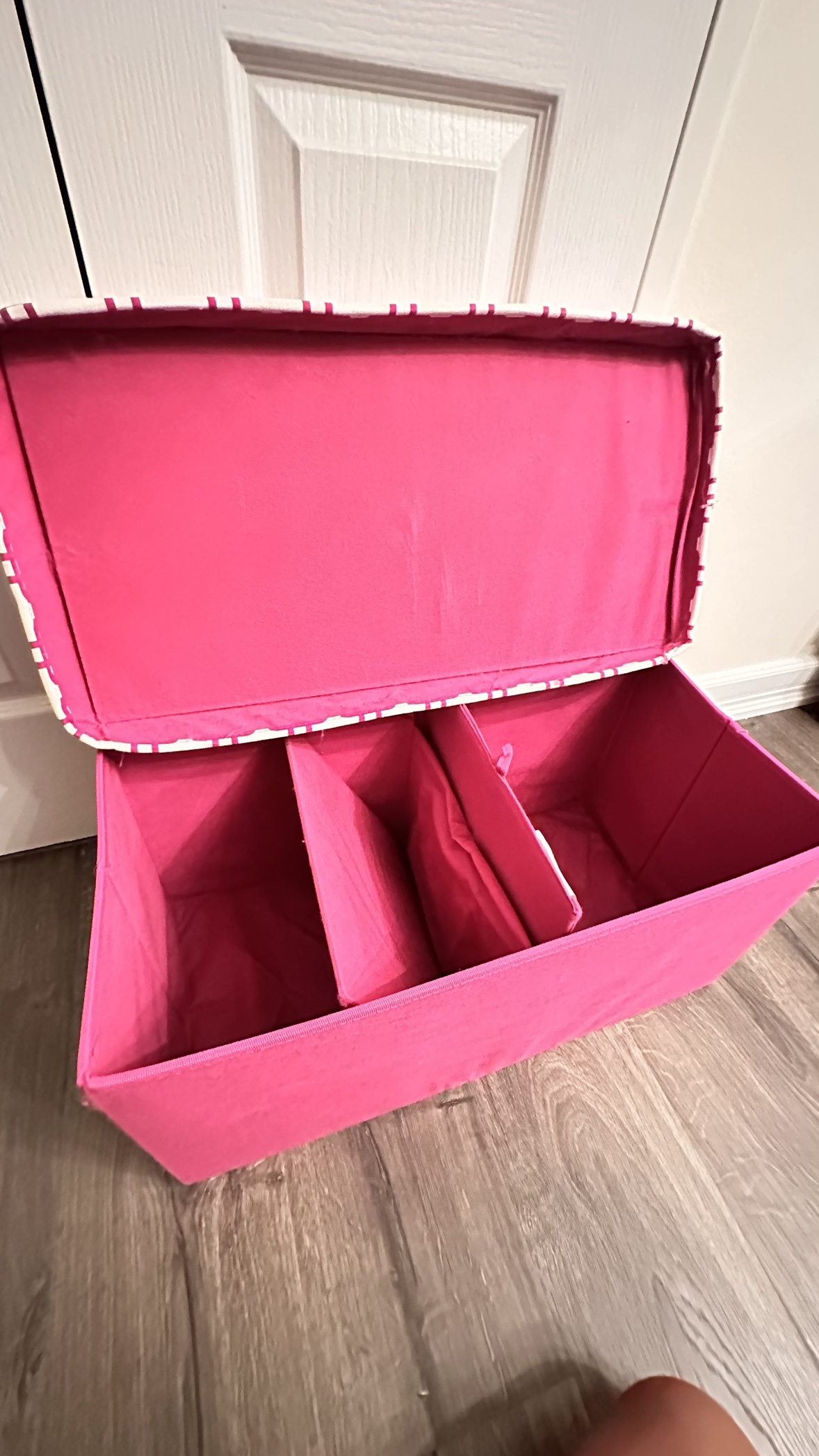 Compact Sturdy Convertible Storage Ottoman - photo 4