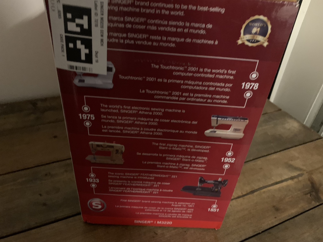 Singer M3220 Sewing Machine (Brand New) - photo 3
