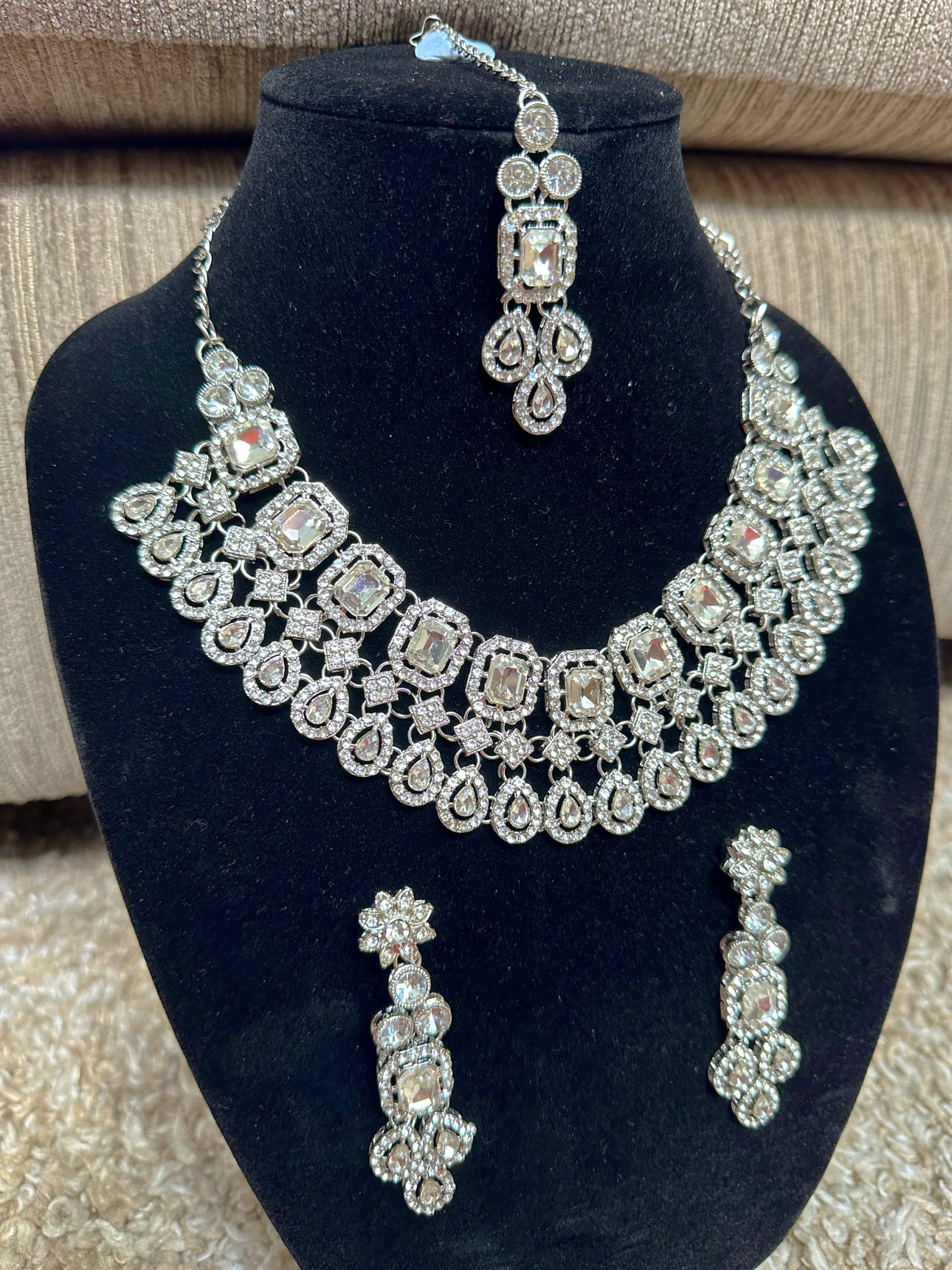 American Diamond jewellery for your special occasion.
