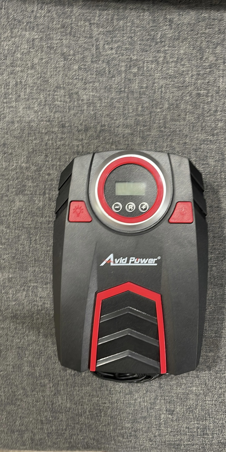 Tire inflator