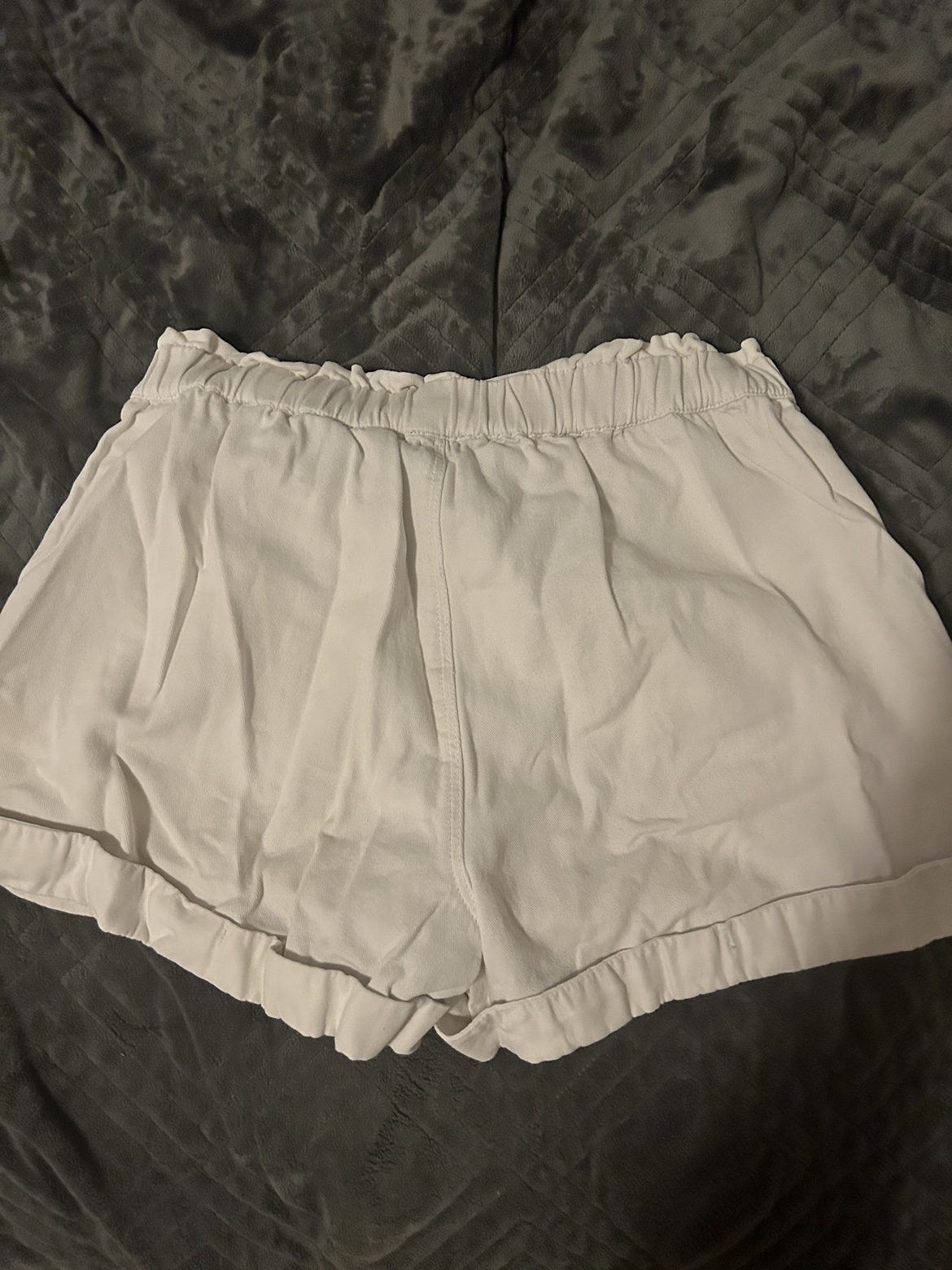 FREE! Aerie 100% Cotton White Shorts with Pockets (Small) image indicator(2)