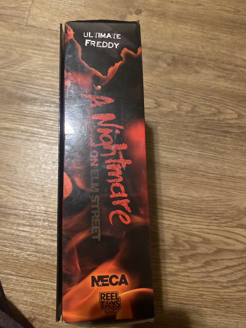 A nightmare Elm Street 8” figurine - photo 3