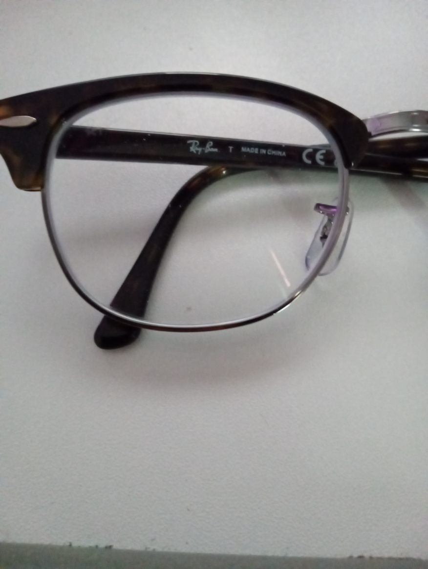 Ray-Ban glasses - photo 2