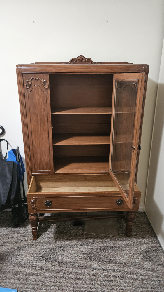 Antique hatch cabinet - photo 3