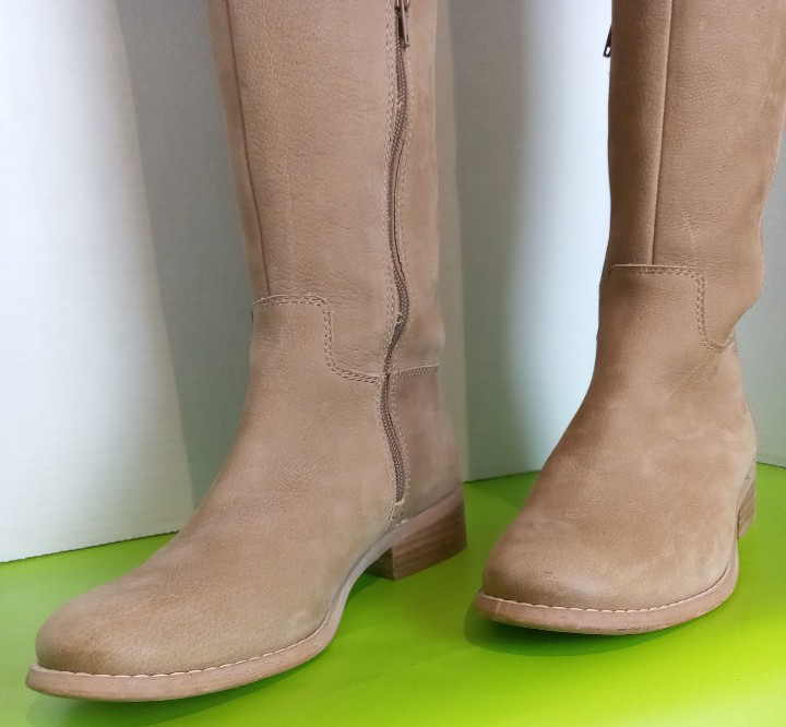 LUCKY tan leather women's boots. Size 7 image indicator(6)