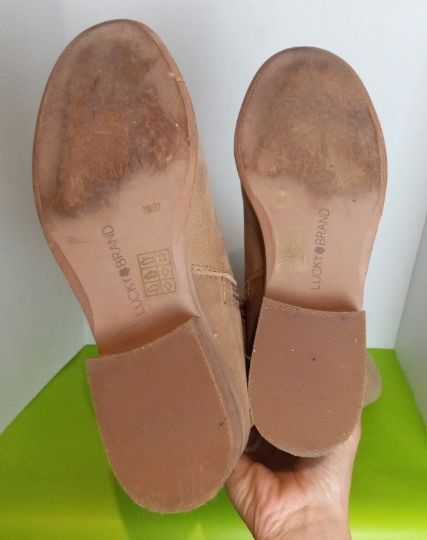 LUCKY tan leather women's boots. Size 7 image indicator(8)