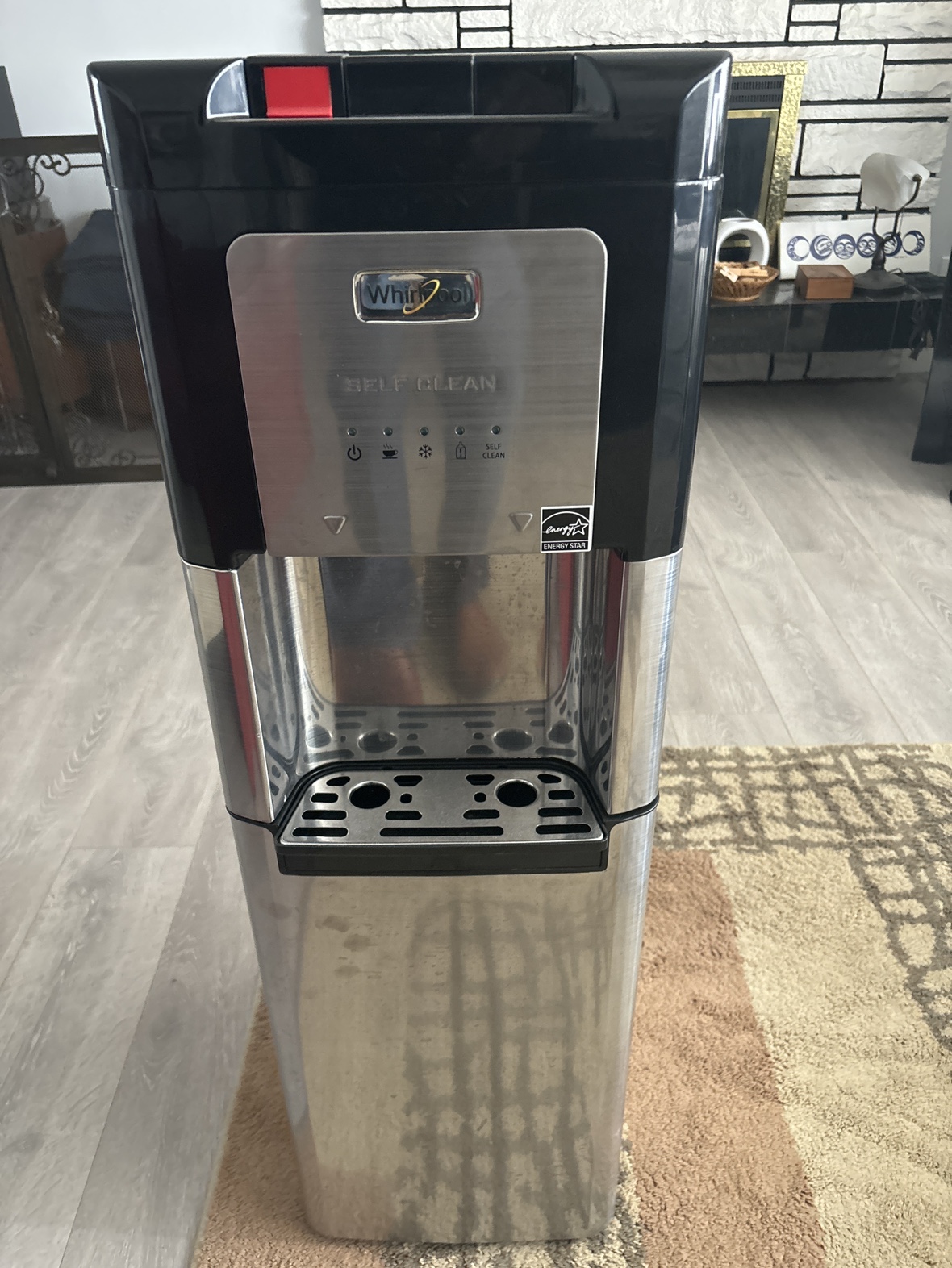Water dispenser