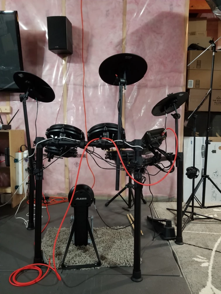 Alesis DM7X electric drum set