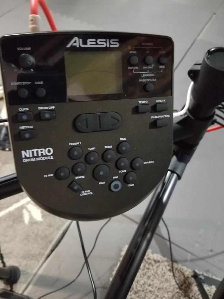 Alesis DM7X electric drum set - photo 4