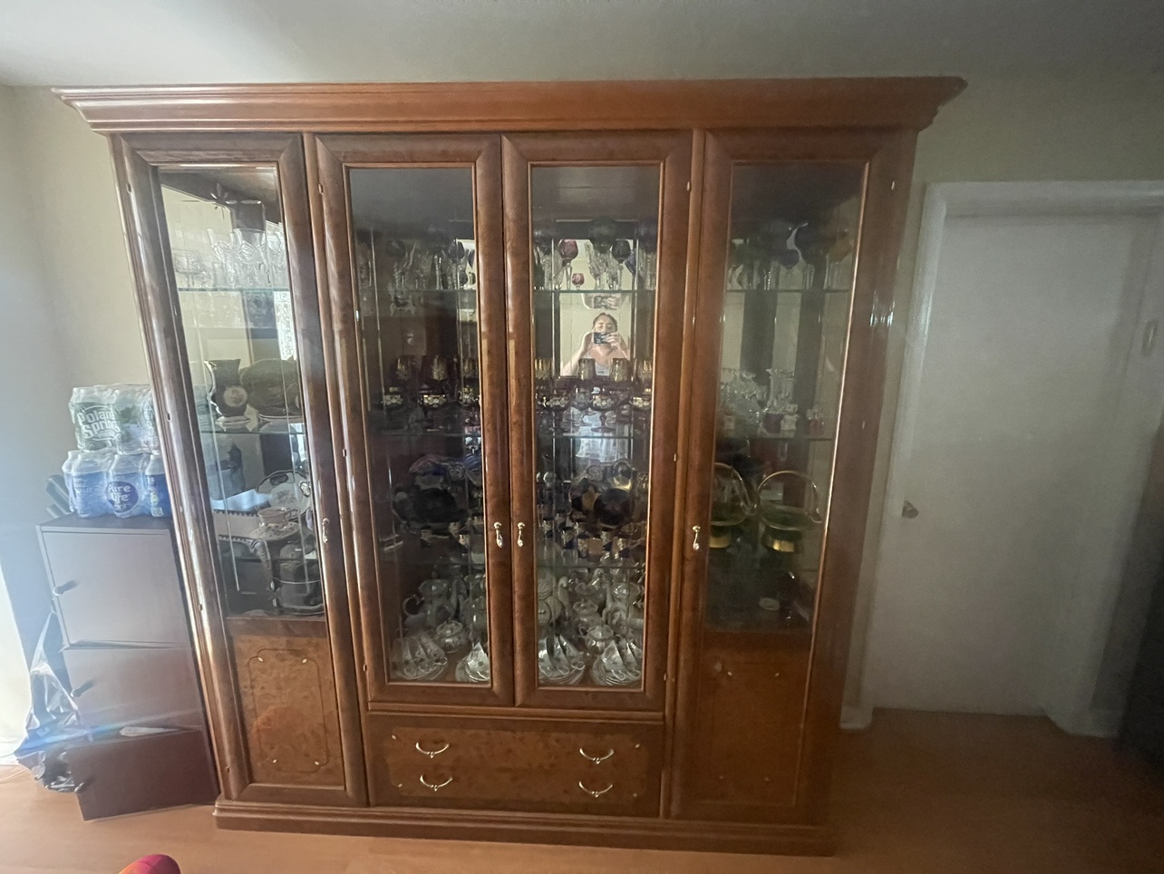 Large China Cabinet - photo 2