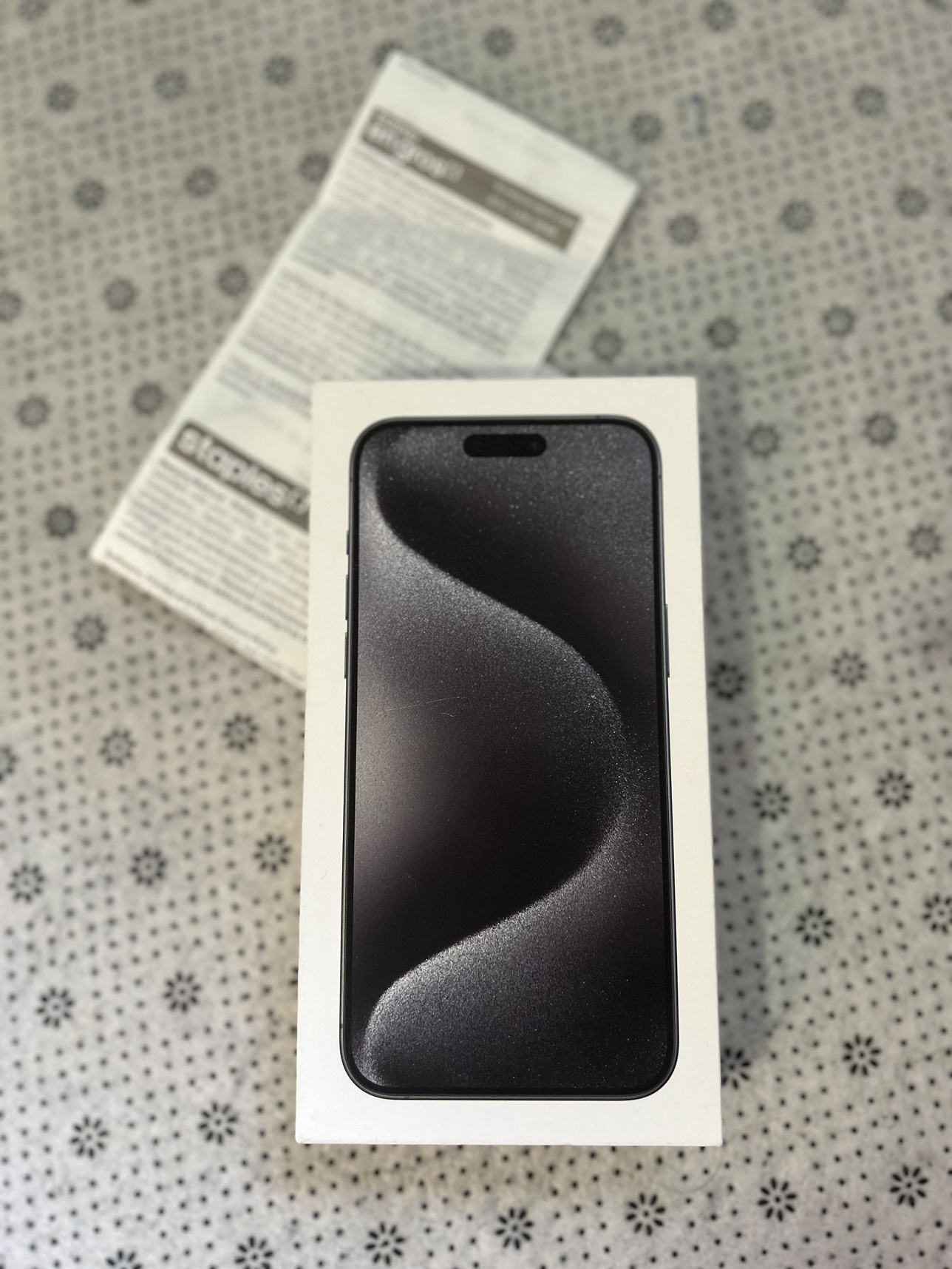 iPhone 15 Pro Max - 256gb - Black Titanium - photo 5