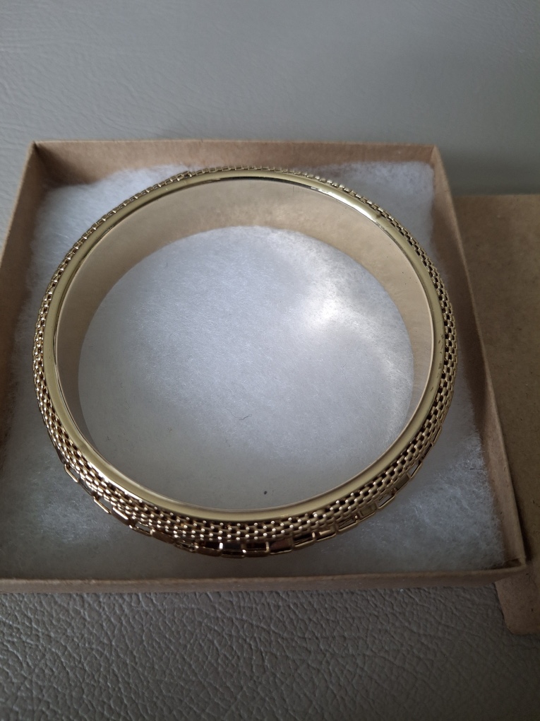 New shiny gold bracelet (unmarked/costume jewellery) image indicator(2)