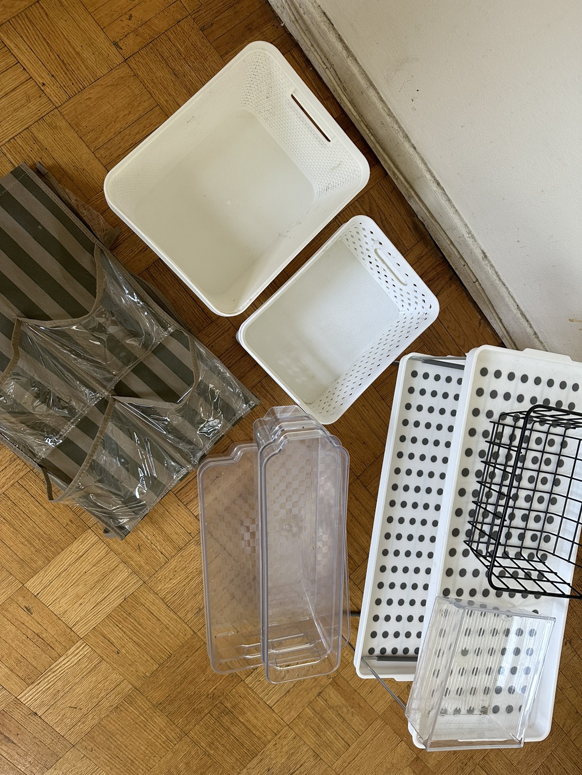 Bins/ Storage must take all - photo 3