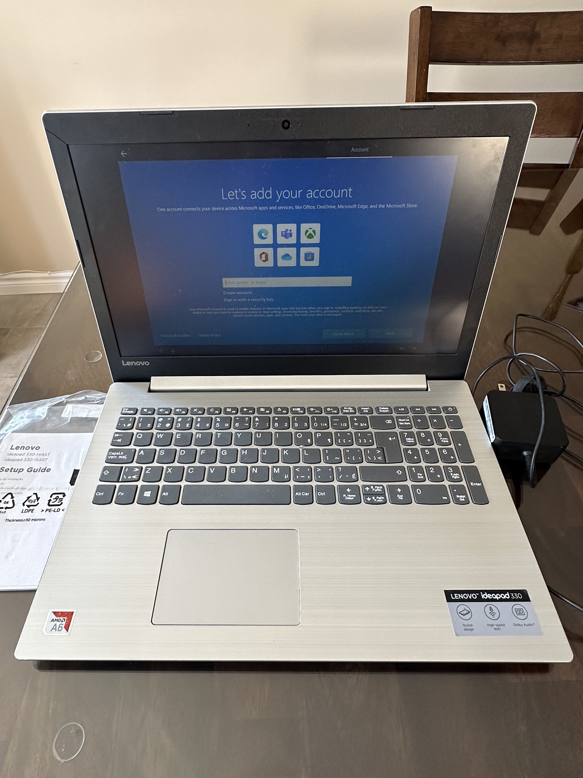 Lenovo ideapad 330-15AST thumbnail