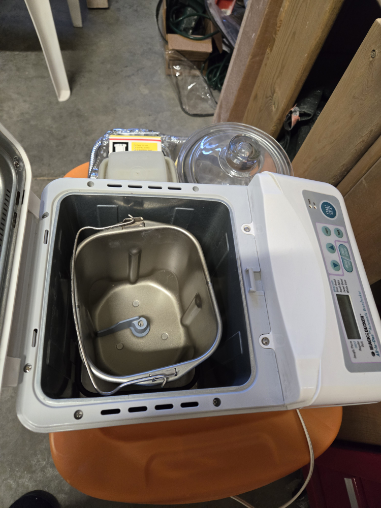 Black and decker all In one bread maker - photo 3