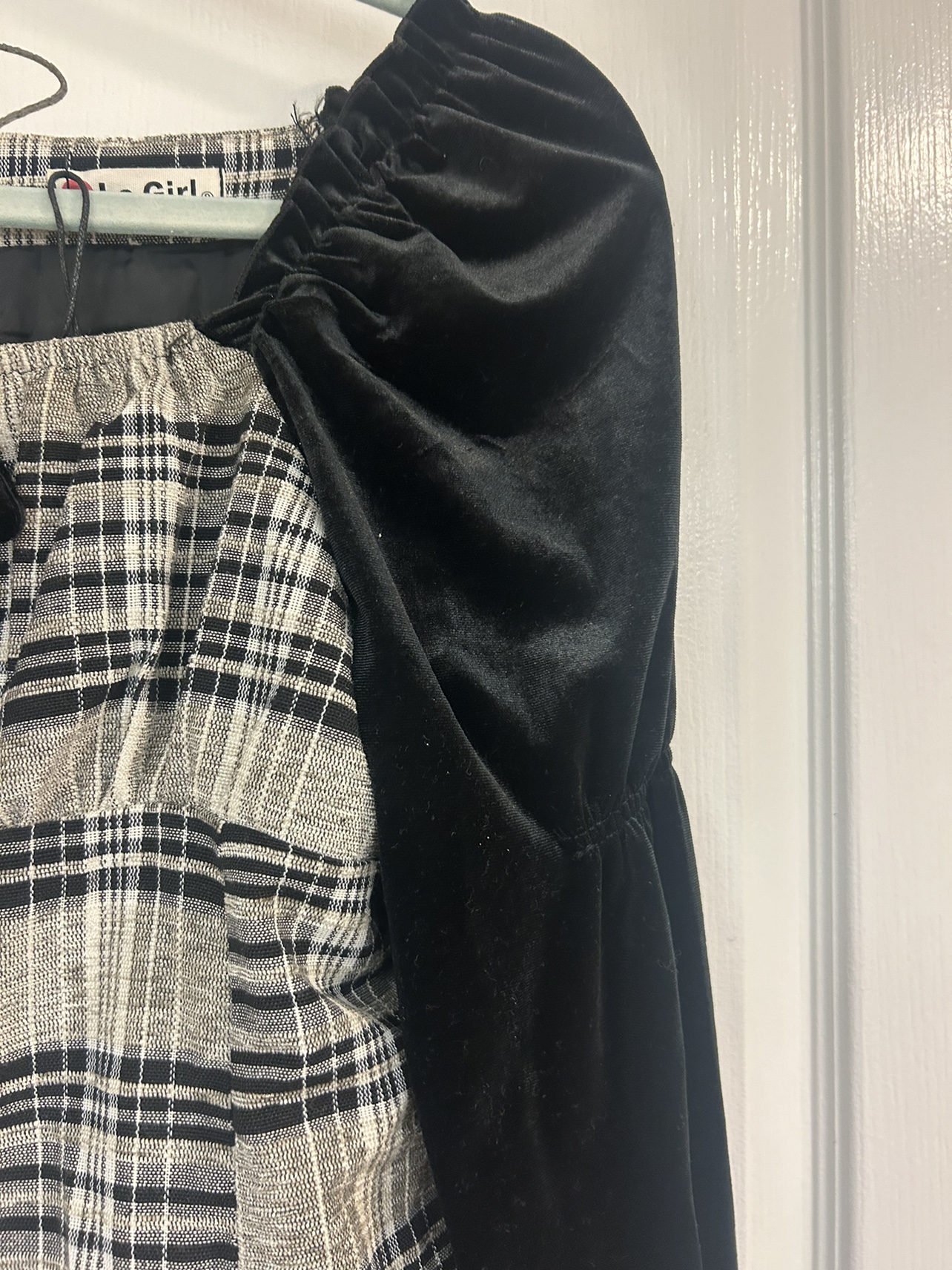 Plaid and Velvet Dress image indicator(5)