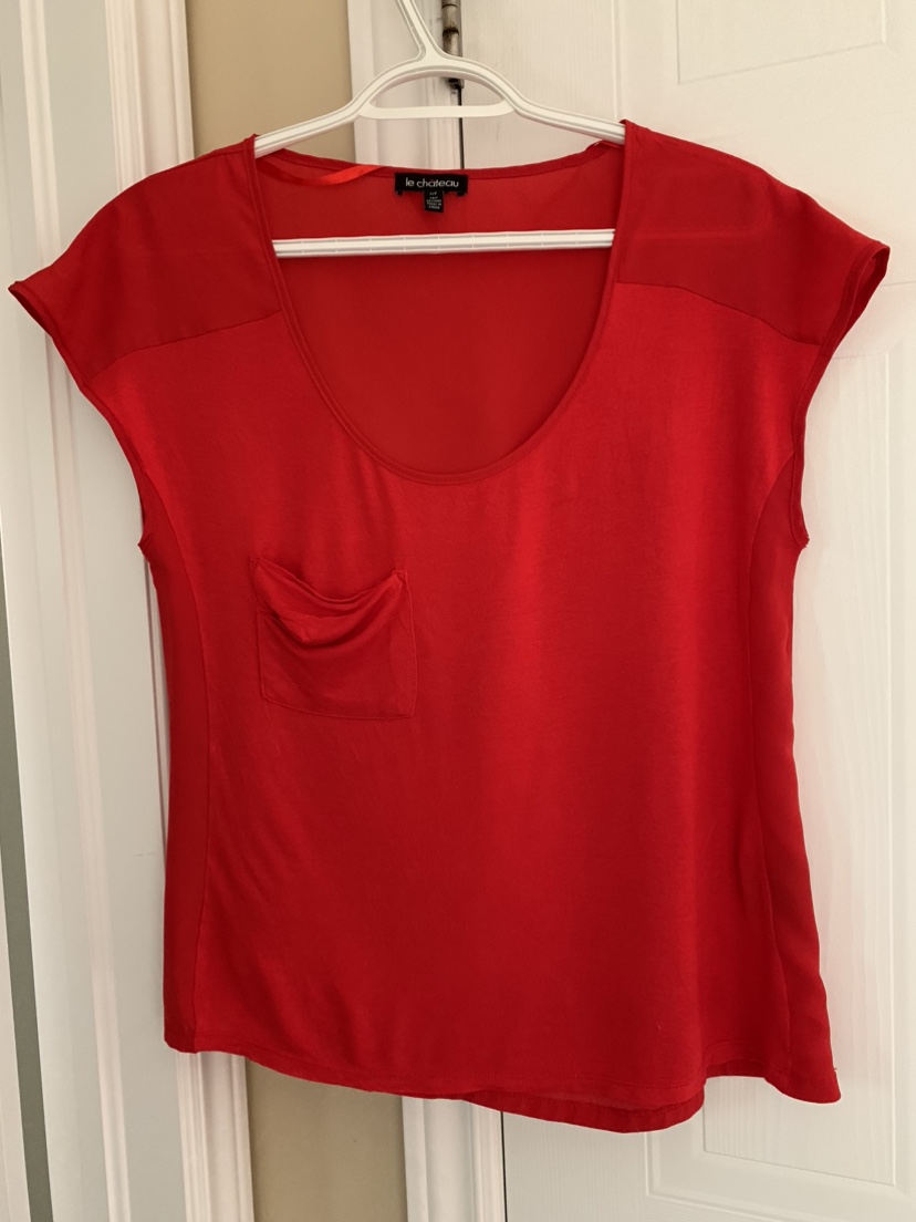 Elegant Red Top thumbnail