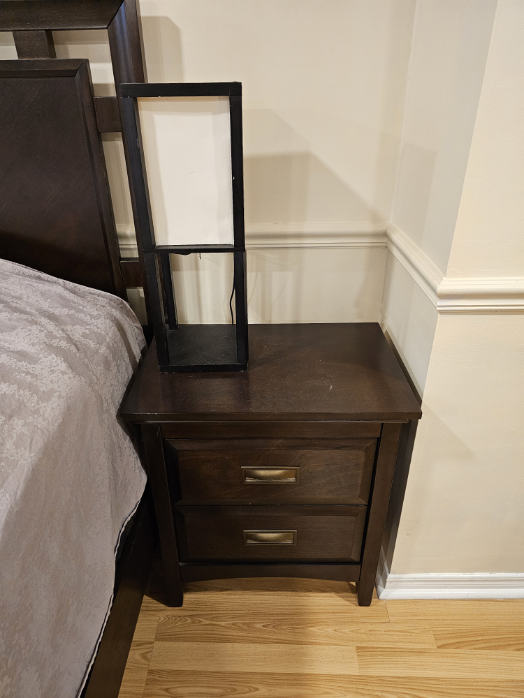 King size bed frame plus furniture - photo 4