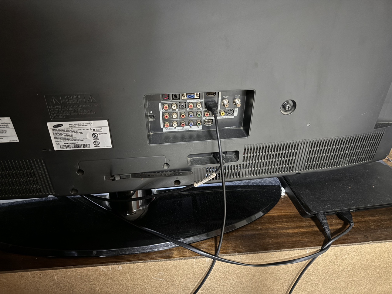 40” Samsung Tv with PS4
