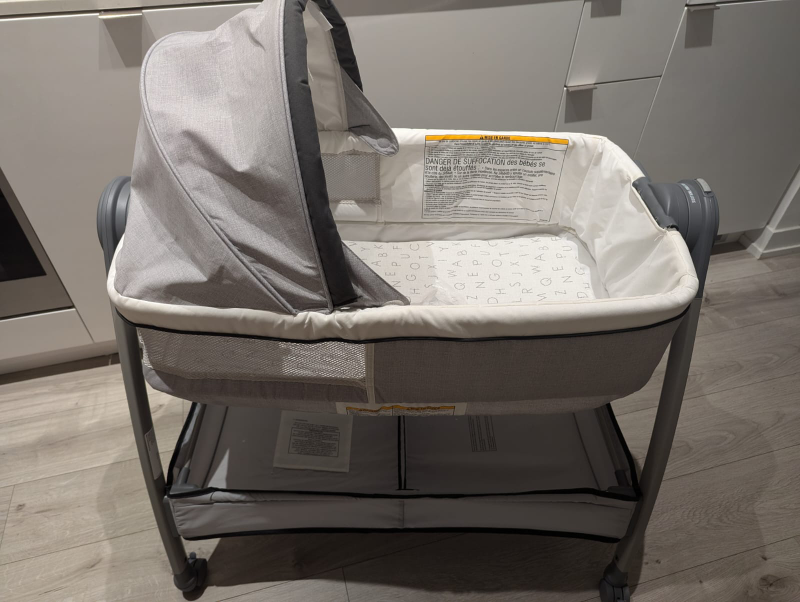 Graco Dean Suite Bassinet + Changer - photo 2