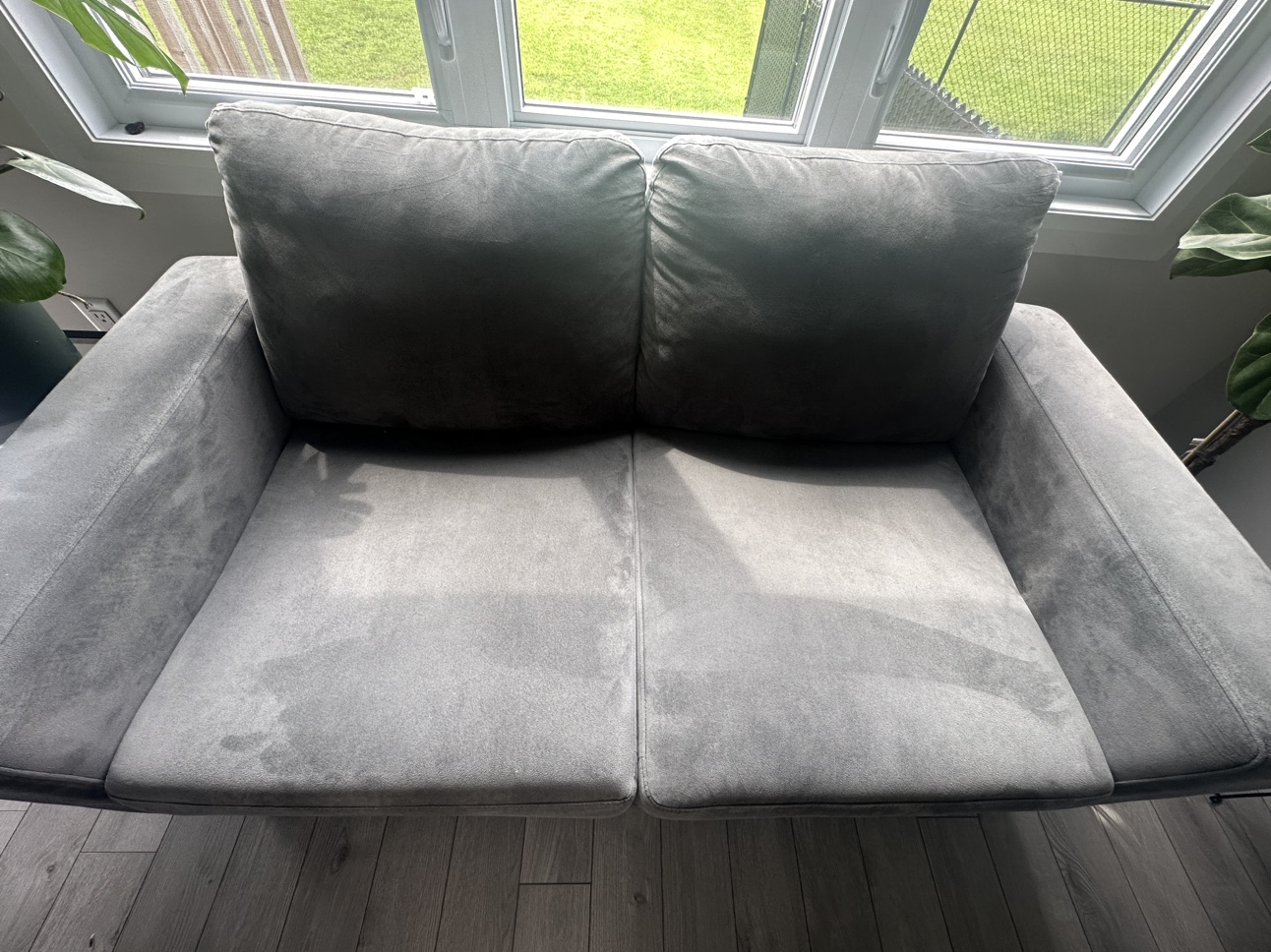 Sofa / Couch