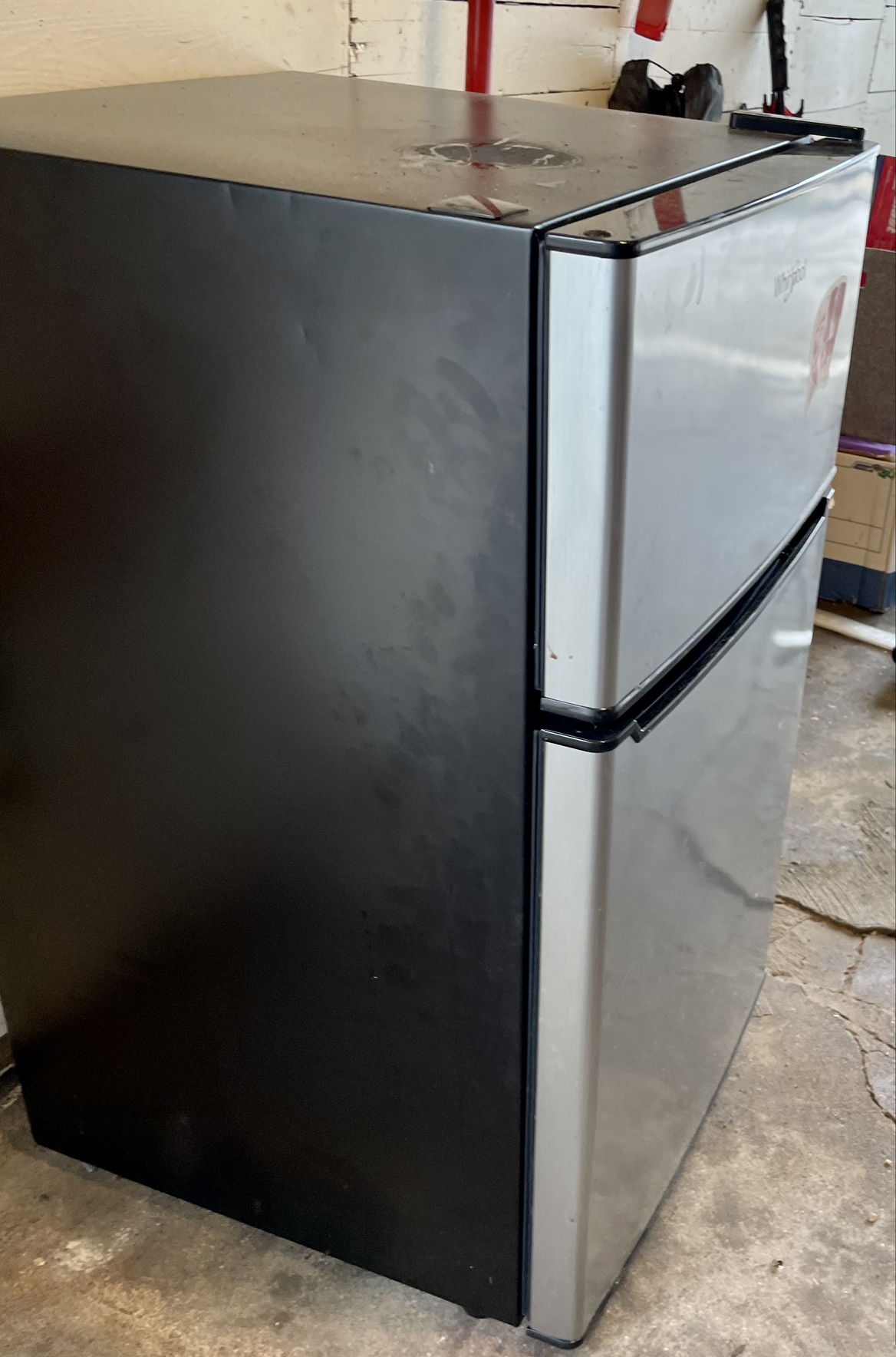Mini fridge - photo 2