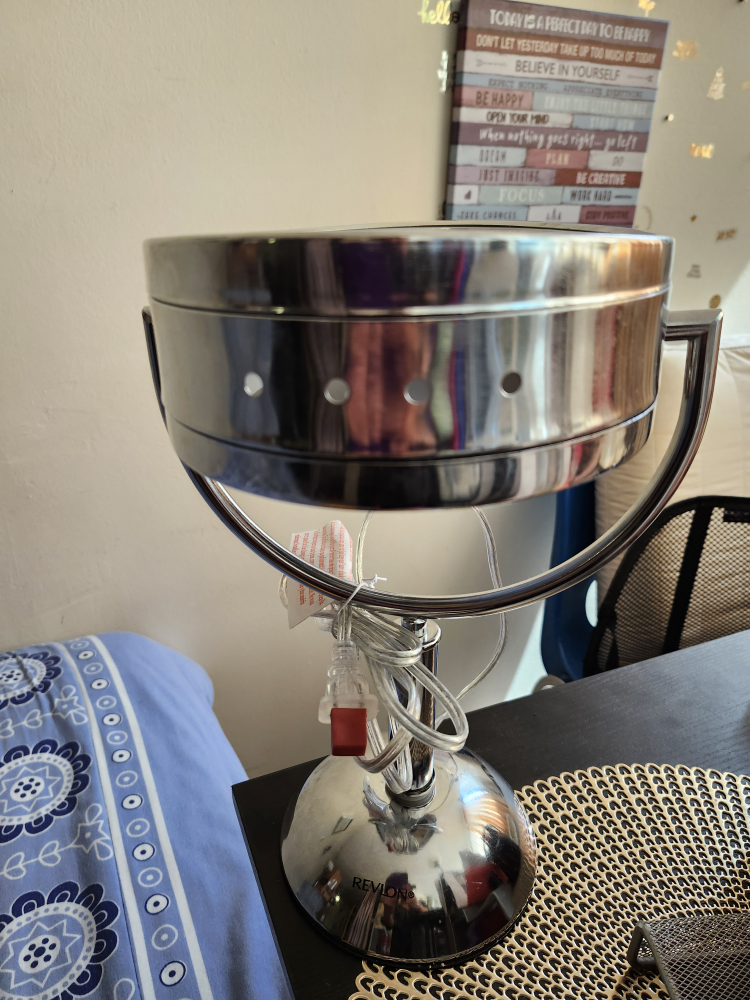 Revlon Makeup Mirror image indicator(3)