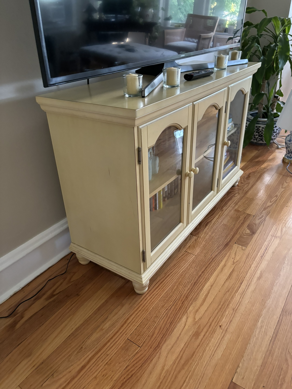 Bookshelf credenza / tv stand - photo 3
